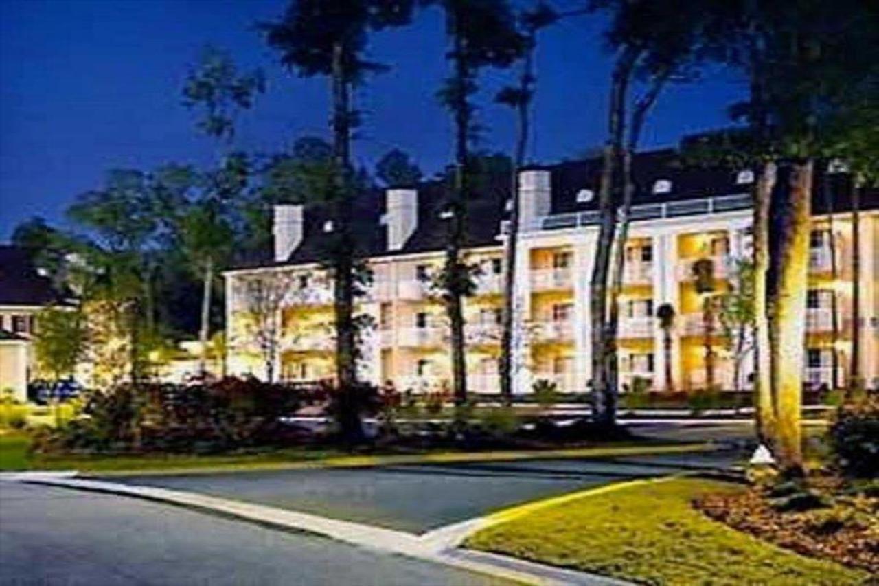 Palmera Inn And Suites Hilton Head Island Exterior photo