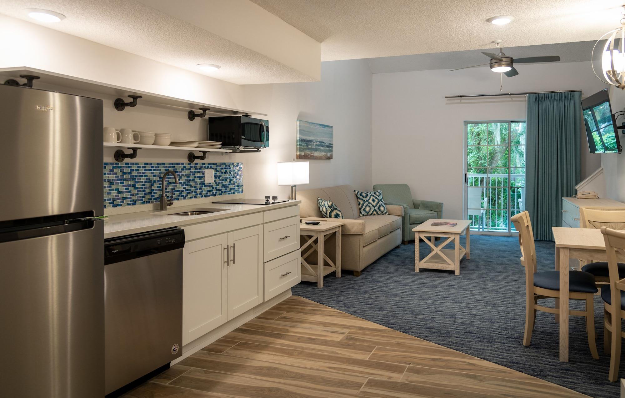 Palmera Inn And Suites Hilton Head Island Exterior photo