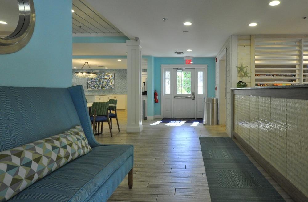 Palmera Inn And Suites Hilton Head Island Exterior photo